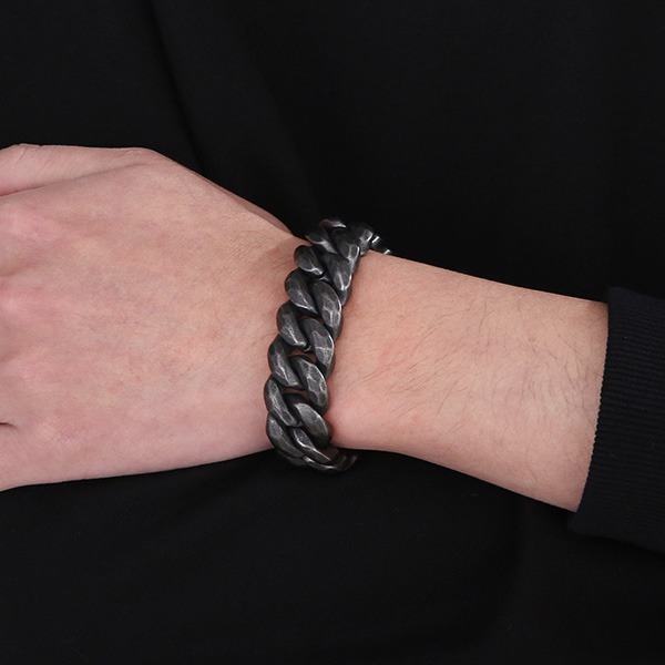 《 QBOX 》FASHION 飾品【BK161367】 精緻個性街頭風硬核復古仿舊古巴鈦鋼手鍊/手環-細節圖9