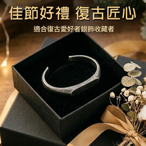 《 QBOX 》FASHION 飾品【BRG-021】 精緻個性復古舊時光痕跡幾何鈦鋼開口手鐲/手環-細節圖8