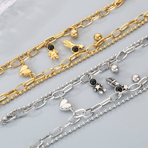 《 QBOX 》FASHION 飾品【BK208413】 精緻個性太空人摘心鈦鋼情侶手鍊/手環(二色)-細節圖4