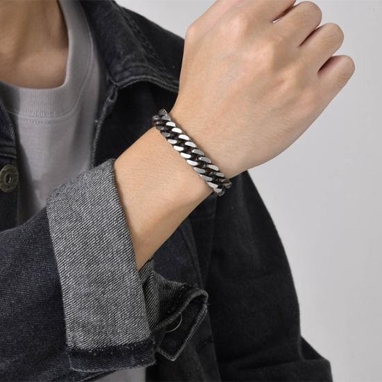 《 QBOX 》FASHION 飾品【BBR-475】 精緻個性仿舊型男簡約款鈦鋼手鍊/手環(型男專用)-細節圖7