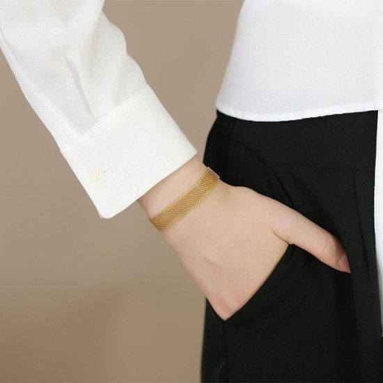 《 QBOX 》FASHION 飾品【BBR-1267】 精緻秀氣簡約網格狀錶帶鈦鋼手鍊/手環(二色)-細節圖5