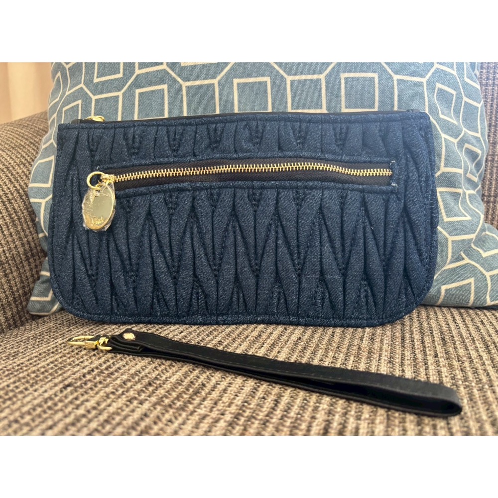 泰國🇹🇭 本土品牌 刺繡手拿包-細節圖2