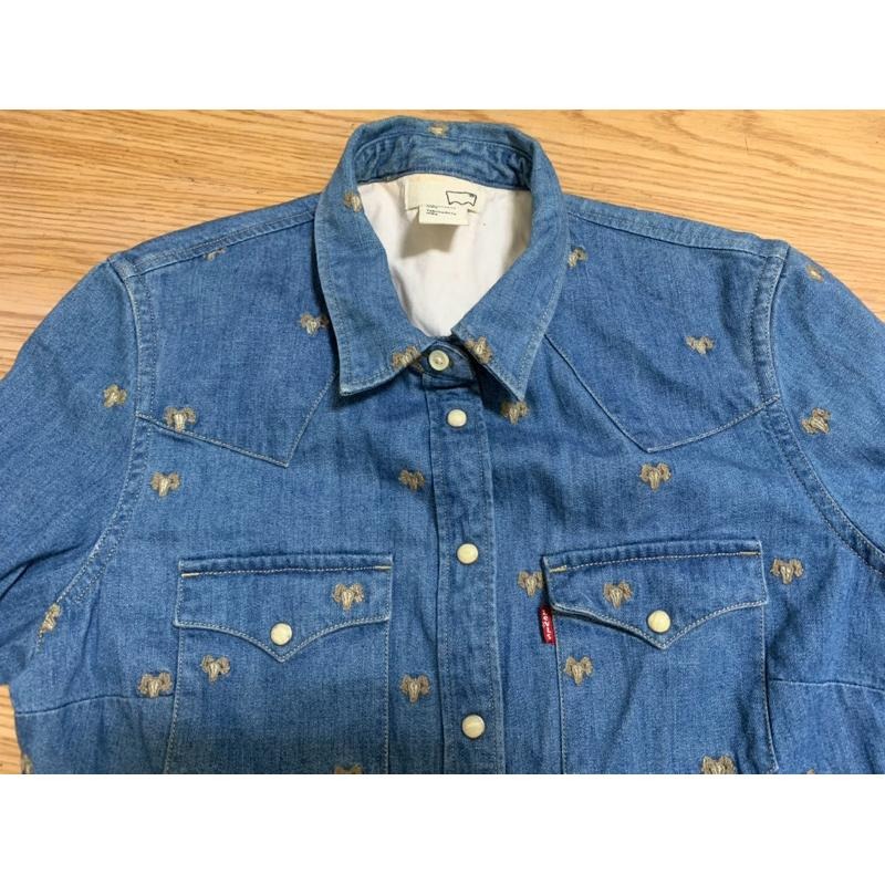 Levi’s 滿版羊頭刺繡牛仔襯衫 印度製-細節圖4