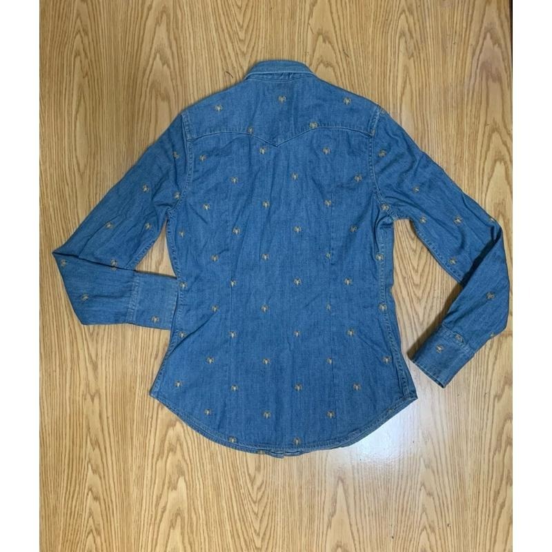 Levi’s 滿版羊頭刺繡牛仔襯衫 印度製-細節圖2