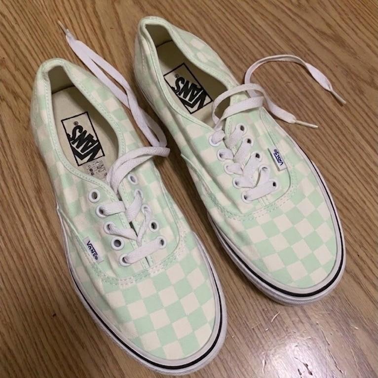 【優惠價900帶走】全新零碼 VANS 綠棋盤格滑板鞋男女可穿(25.5cm)