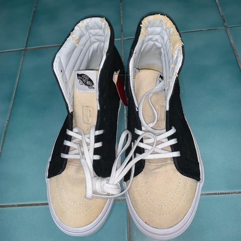 【優惠價600帶走】零碼出清 無原鞋盒 Vans高筒滑板鞋 米白色黑色 US7(25cm)