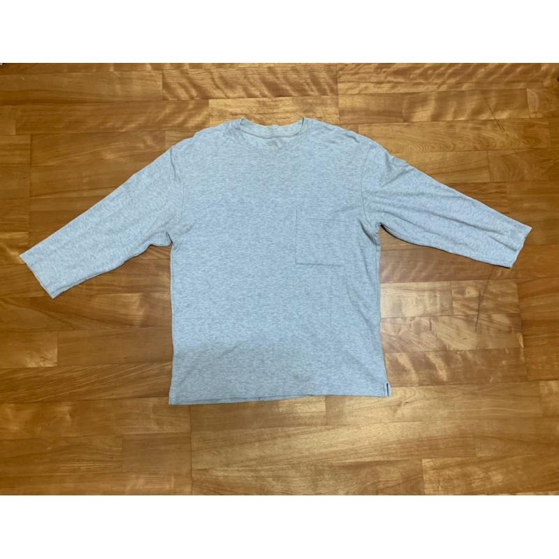 二手 男版寬版Uniqlo棉口袋上衣 7分袖 黑色 灰色 M號
