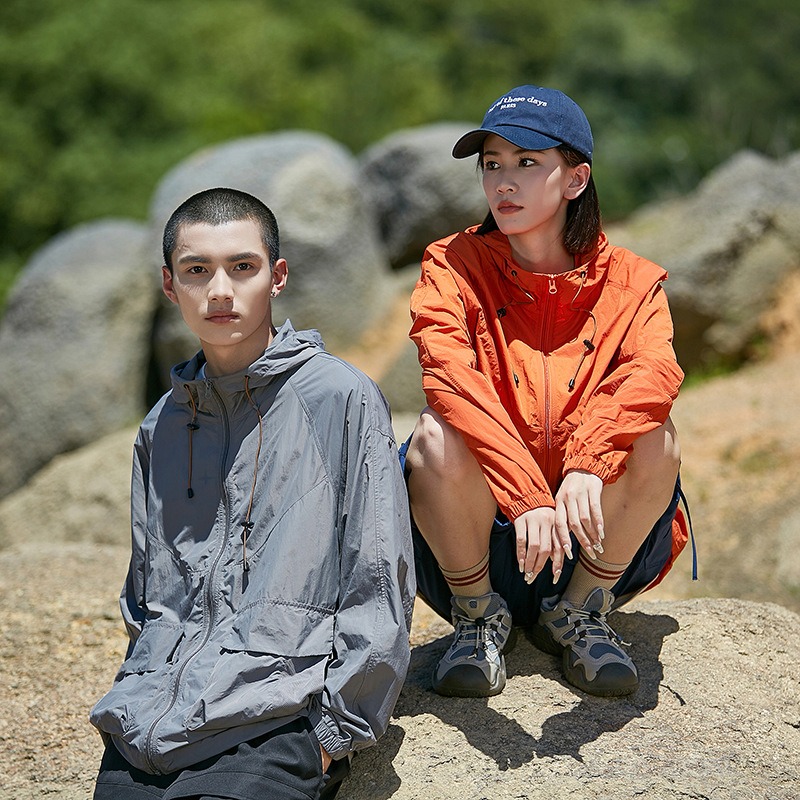 [山野行者]MW-2350(男款)春夏外套/抗UV50UPF認證防曬防潑水寬鬆型雙口袋超涼透氣帶帽/腰部可收緊-細節圖3