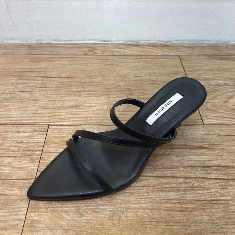 A995 性感 尖頭 ｜正韓韓國代購｜交叉細帶 牛仔 丹寧 中跟 細跟 涼鞋 拖鞋 顯瘦 顯長腿｜東大門空運｜實拍 跟鞋-細節圖7