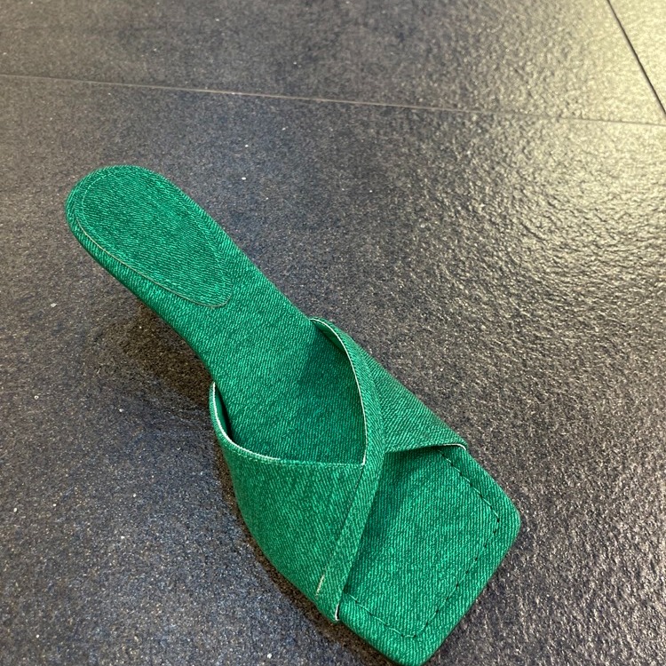 A967 交叉 5.5cm ｜正韓韓國代購｜布面 細跟 中跟拖鞋 跟鞋｜OIOI KOREA｜-細節圖5