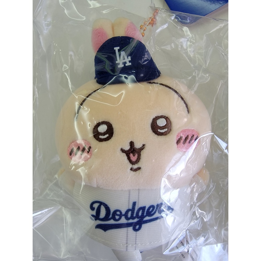 日本購回  吉伊卡哇×MLB TOKYO SERIES 吊飾 棒球 道奇隊  東京棒球-規格圖7