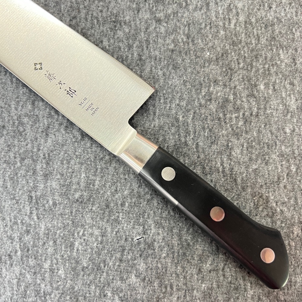 台中菜刀王 藤次郎DP F-500 主廚刀 西式 三德刀210mm ～-細節圖3