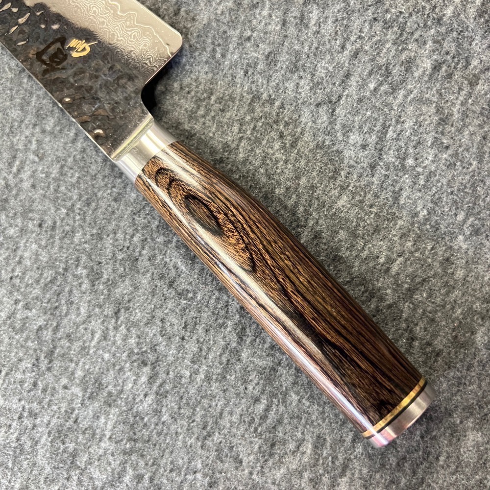 台中菜刀王 旬 SHUN PREMIER 搥紋 小主廚刀 TDM-0723 15cm ～-細節圖4