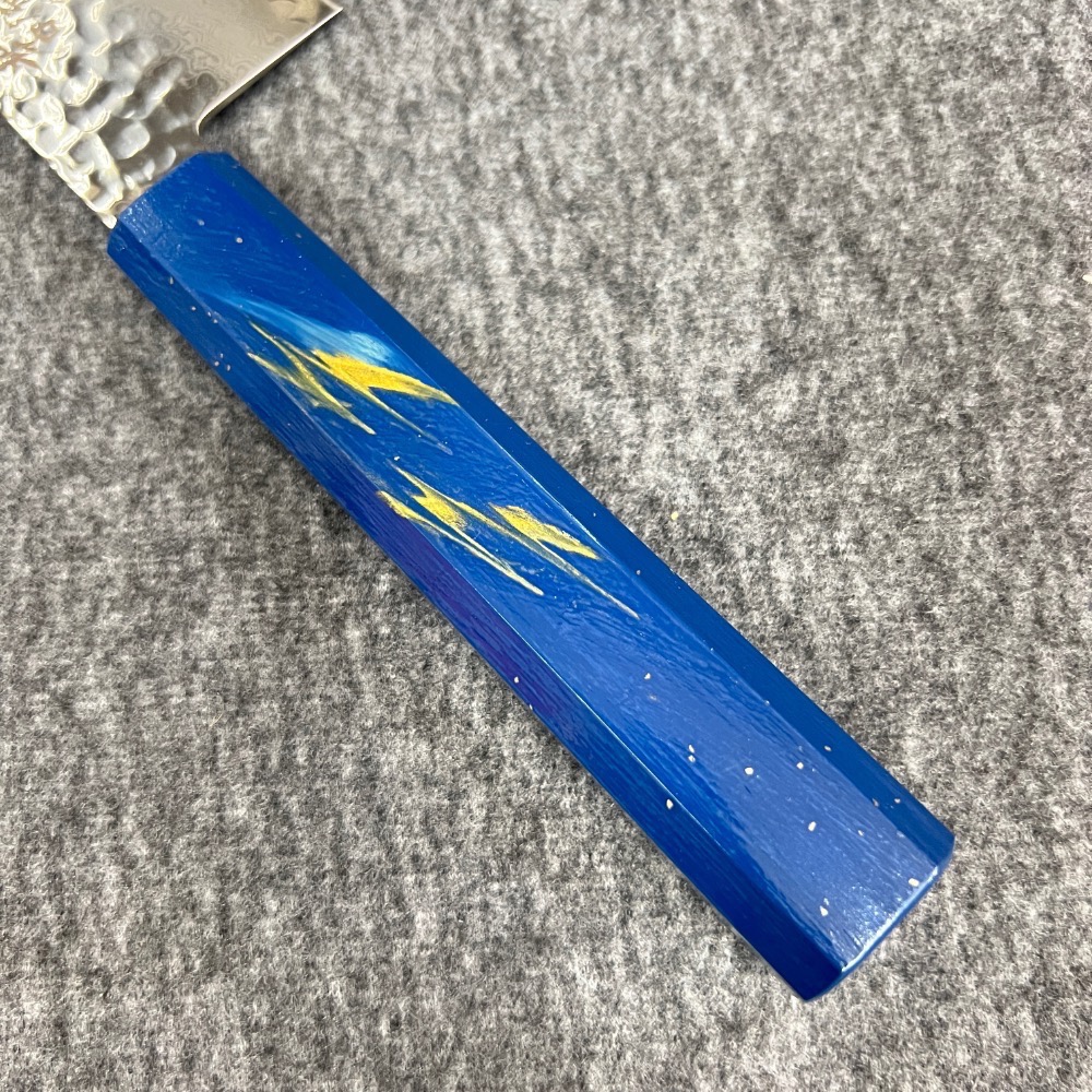 台中菜刀王 堺 孝行 VG10 33層大馬士革紋 牛刀 240mm 櫟木漆塗（彩石）握把-細節圖4