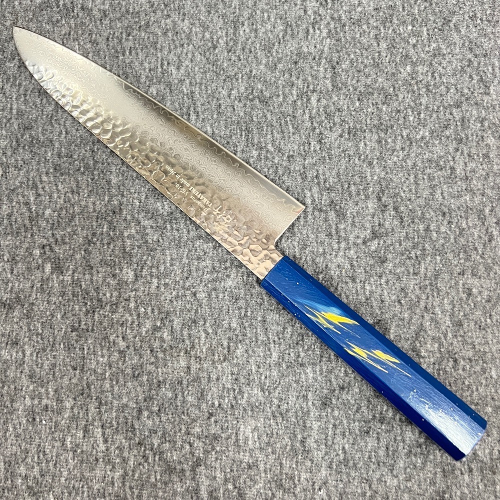 台中菜刀王 堺 孝行 VG10 33層大馬士革紋 牛刀 240mm 櫟木漆塗（彩石）握把-細節圖2