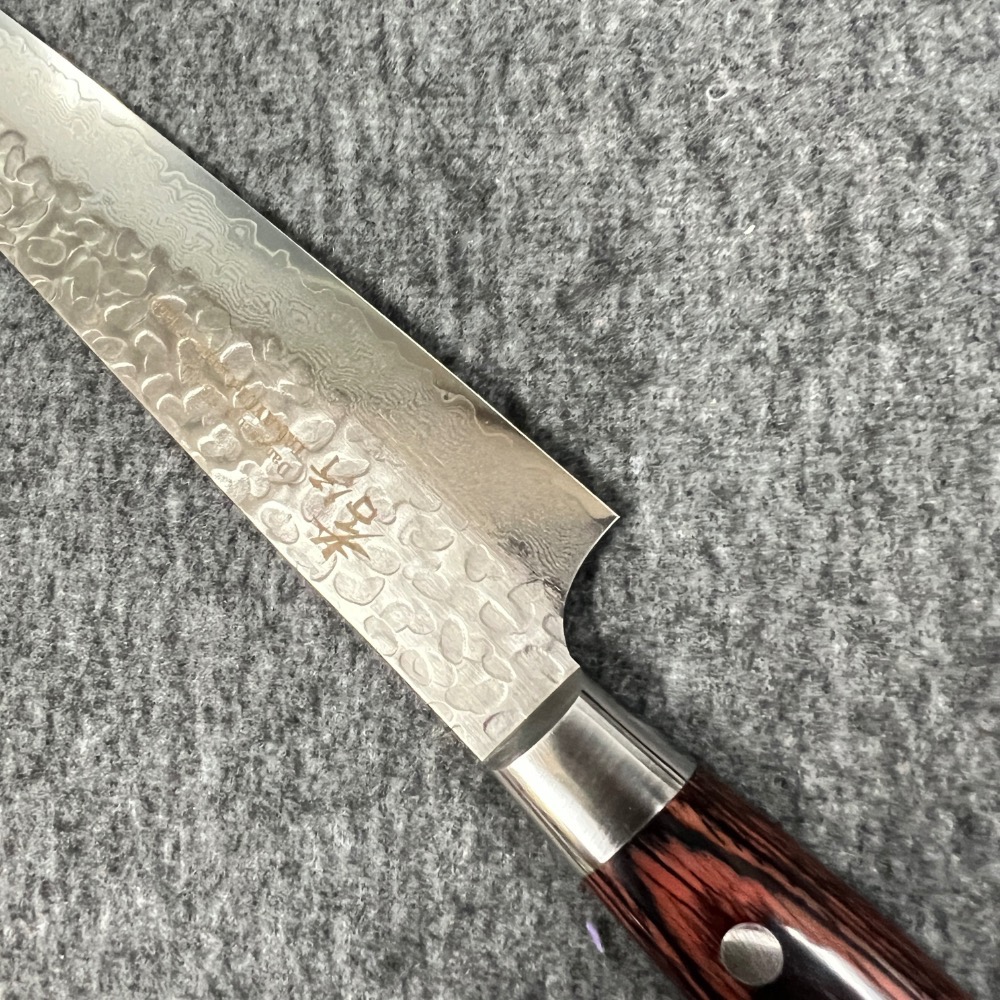 台中菜刀王 堺孝行 33層大馬士革紋 槌目 VG10 筋引 240mm～全館超取免運～-細節圖3