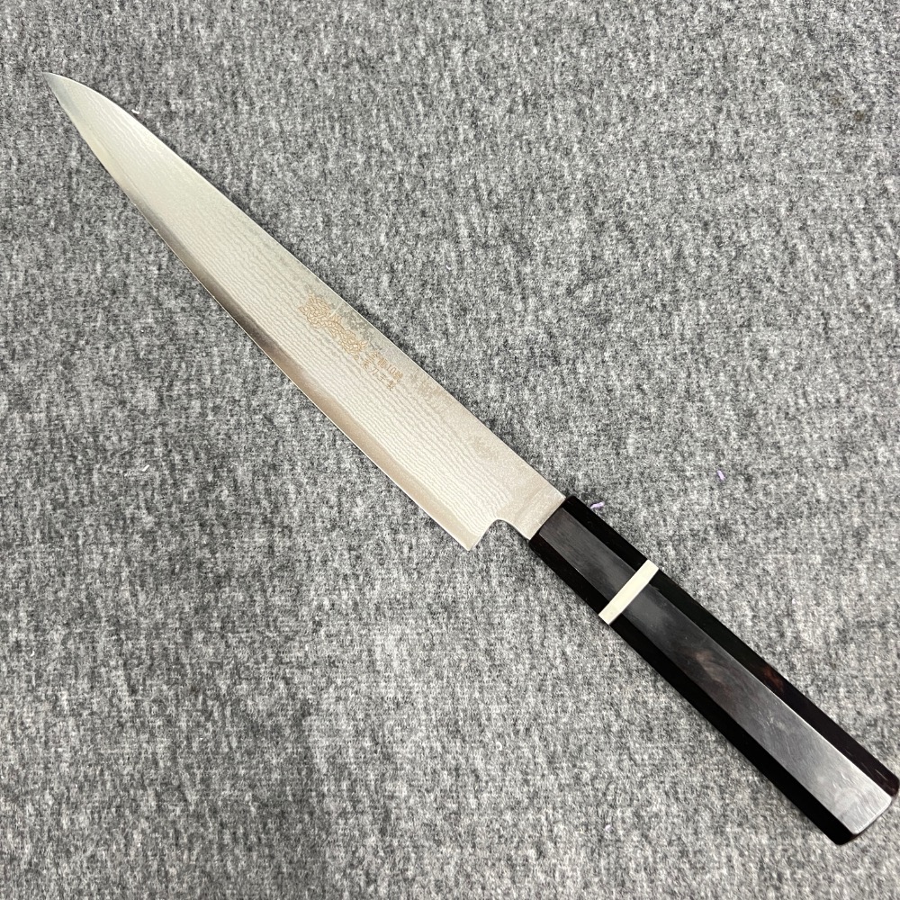 台中菜刀王 水牛黑檀八角 大馬士革鋼 筋引240mm～全館超取免運～-細節圖2