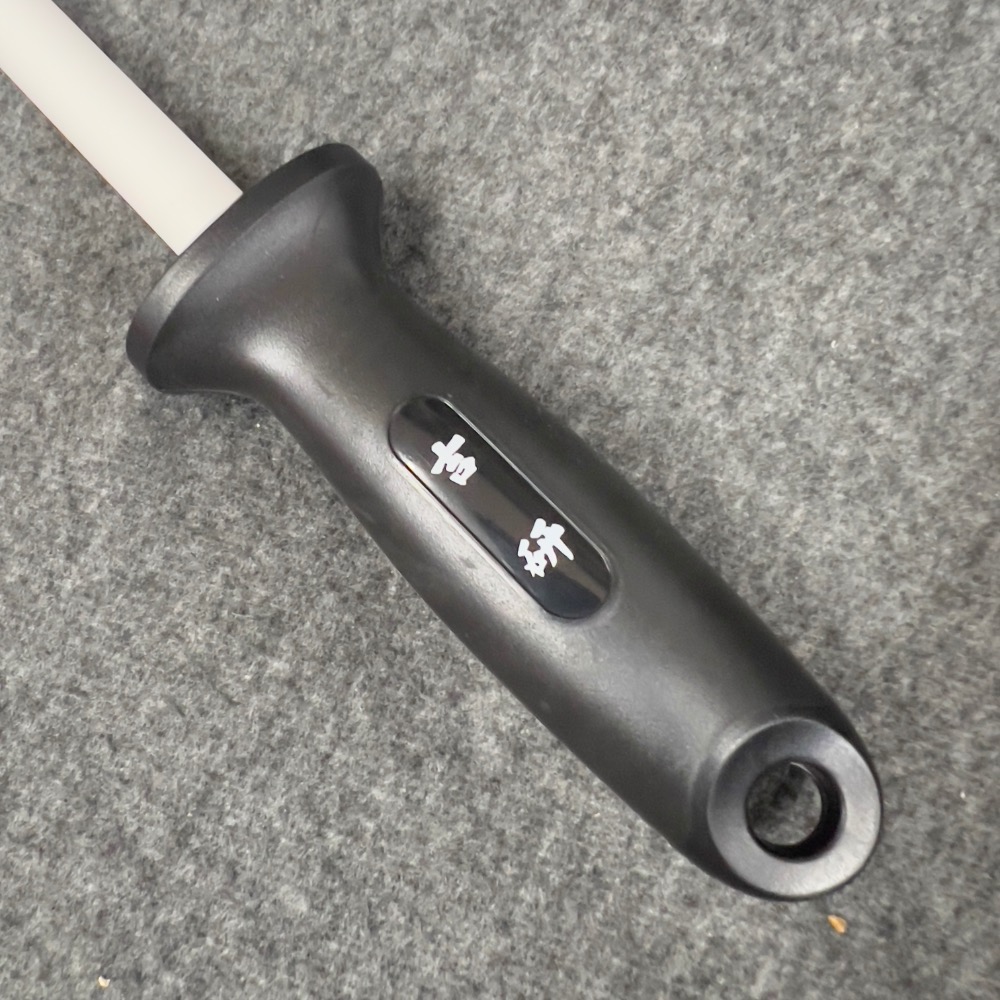 台中菜刀王自有品牌 吉研系列｜陶瓷磨刀棒/12寸-細節圖4