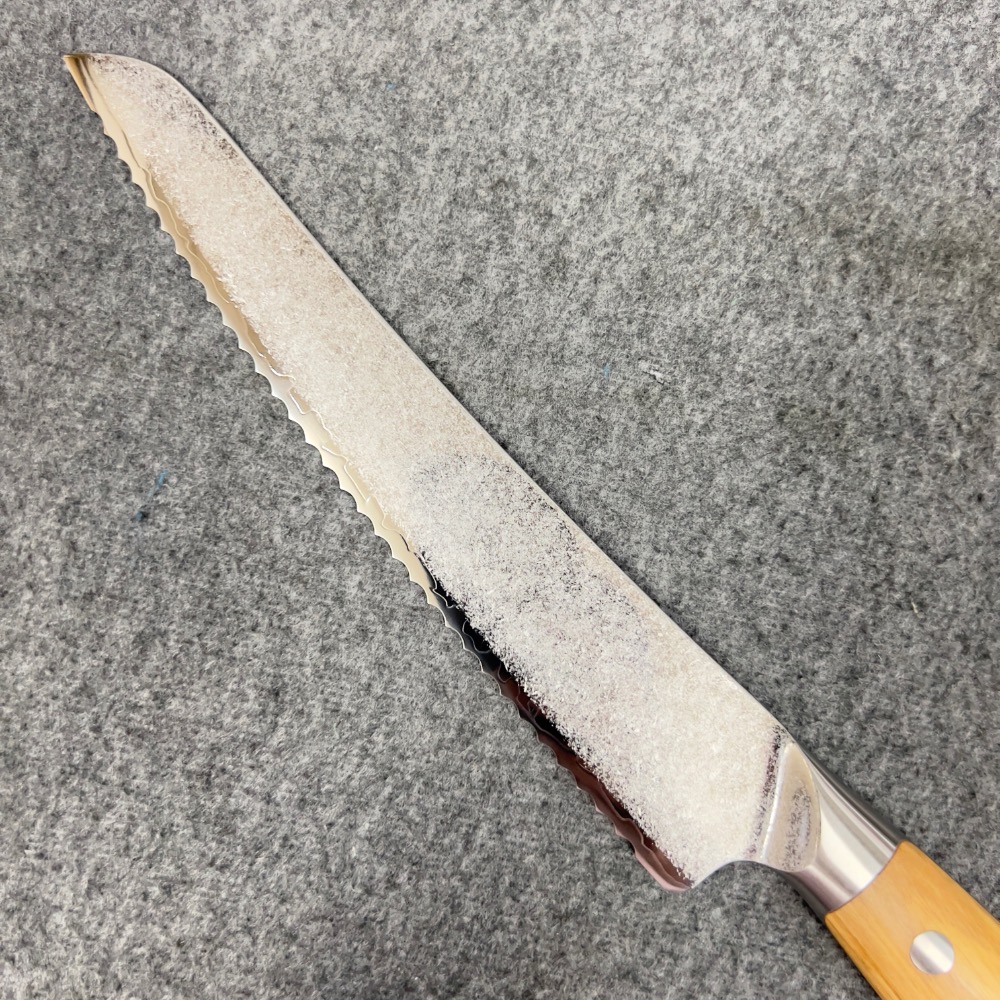 台中 菜刀王 三合鋼 V10 麵包刀 215mm-細節圖3