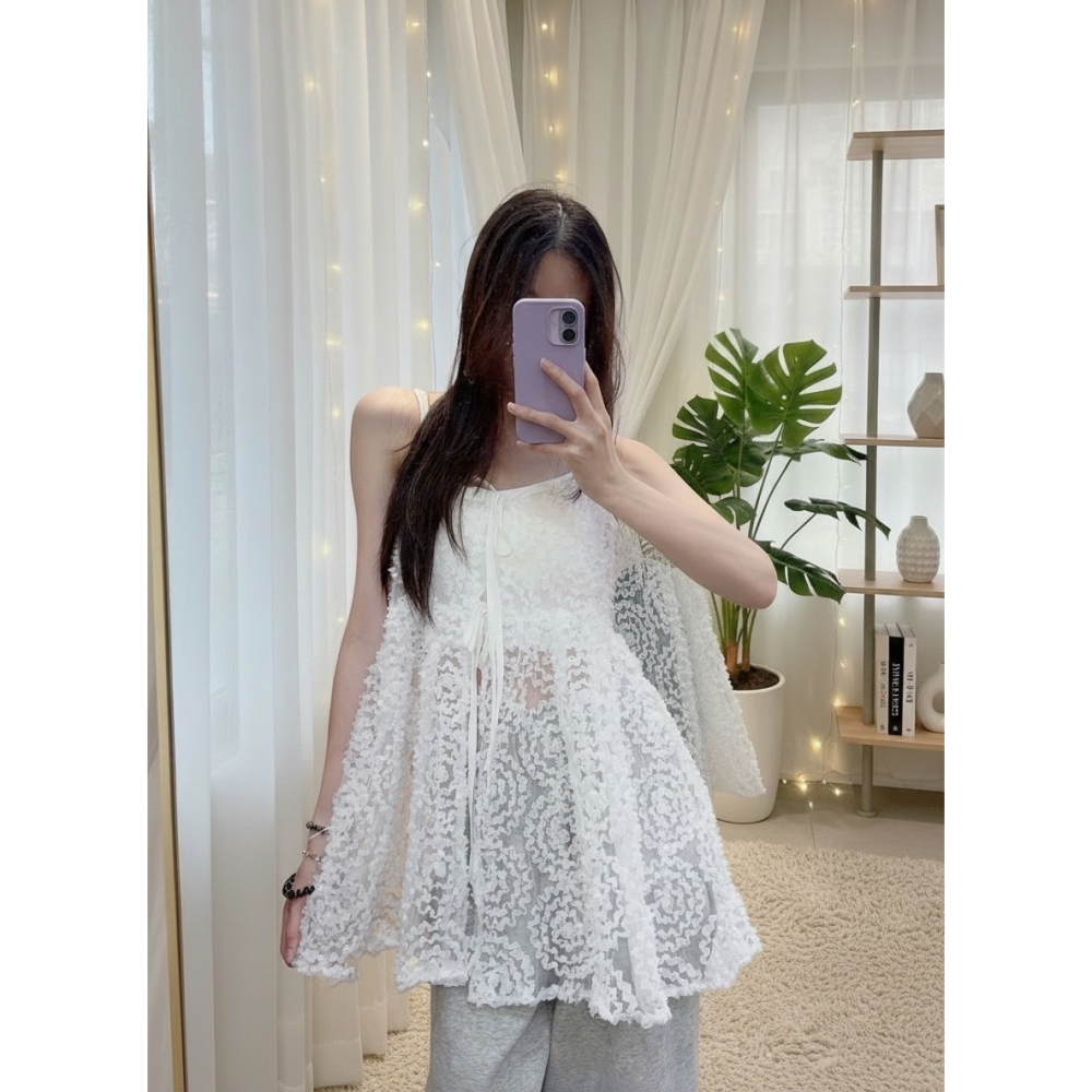 ❏ T&H 玩翻衣櫃 ❏ 立體花網紗背心 中大碼 寬鬆 MM 0416-細節圖3