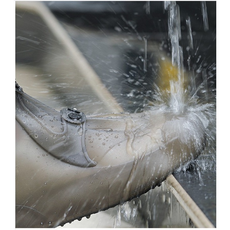 【限量出清 售完為止】加厚鞋底防水鞋套 中筒 雨鞋鞋套 防雨防水雨靴 防滑 加厚耐磨 學生硅膠高筒防水鞋-細節圖8