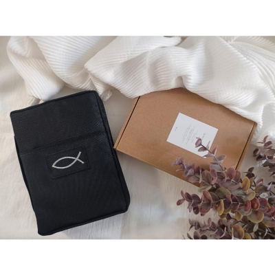 <多加企業社> Bible 聖經書套 / $499 ~ $799 / 附手提把 / 尺寸齊全 / 品 福音禮品 受洗禮物-細節圖5