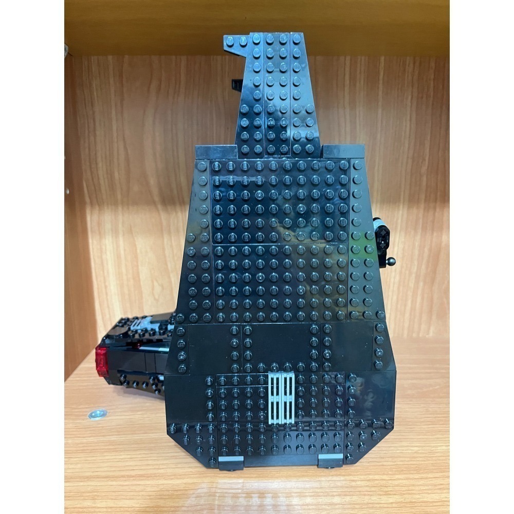 LEGO 75256 STAR WARS Kylo Ren＇s Shuttle-細節圖5