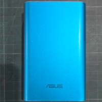 Asus行動電源 10年古董