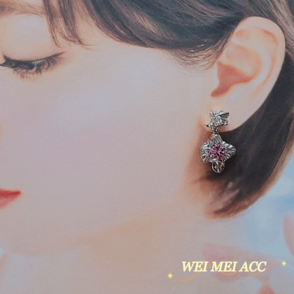 《惟美wei mei》K002甜酷粉鋯耳環 台灣現貨❤-細節圖2