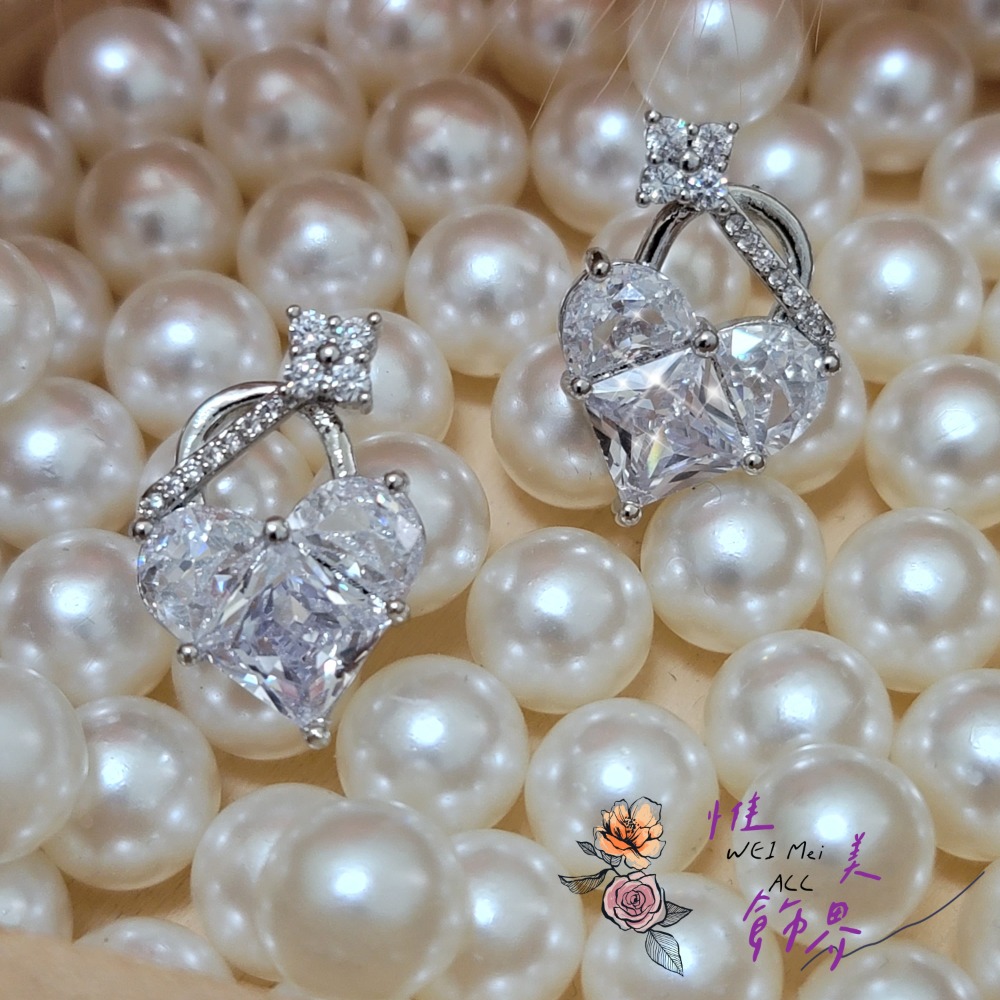 《惟美wei mei》A002精緻微鑲愛心鎖頭設計款耳釘耳環 台灣現貨-細節圖3