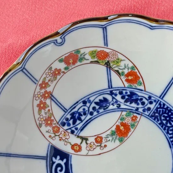 日本波佐見燒 職人手繪質感 染錦輪連結 菊型 2入盤-細節圖8