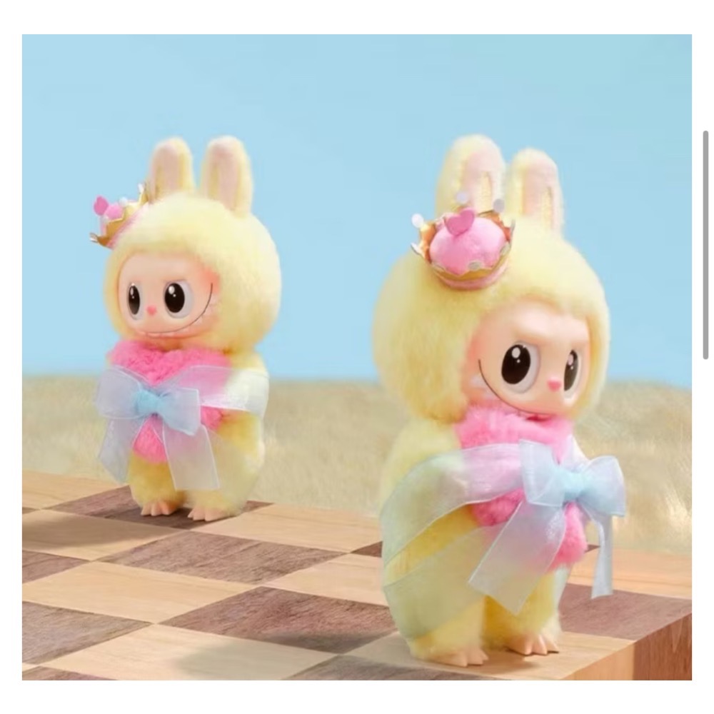 正版現貨/POP MART/泡泡瑪特/象棋大冒險/Labubu搪膠毛絨掛件/Labubu皇后-細節圖5