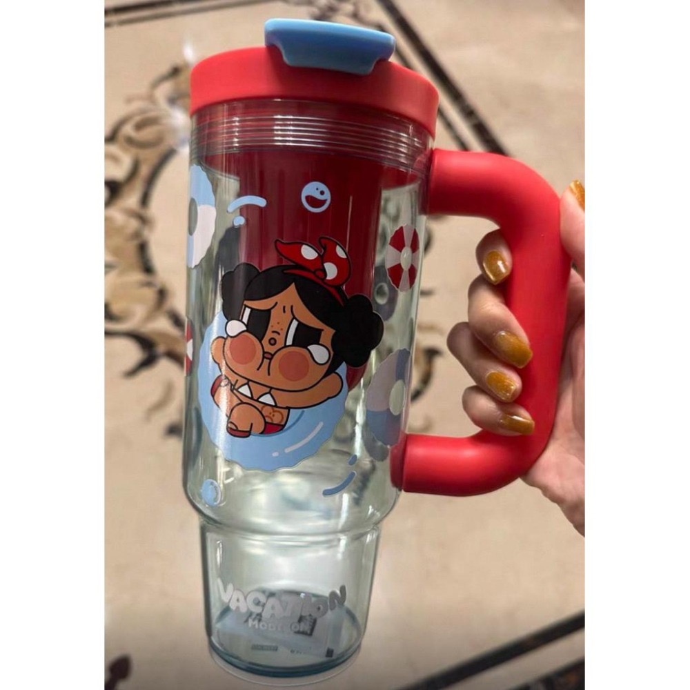 [現貨 正品］POP MART 泡泡瑪特 CRYBABY Vacation 渡假系列 哭娃 杯子 吸管杯 水杯 隨行杯-細節圖9