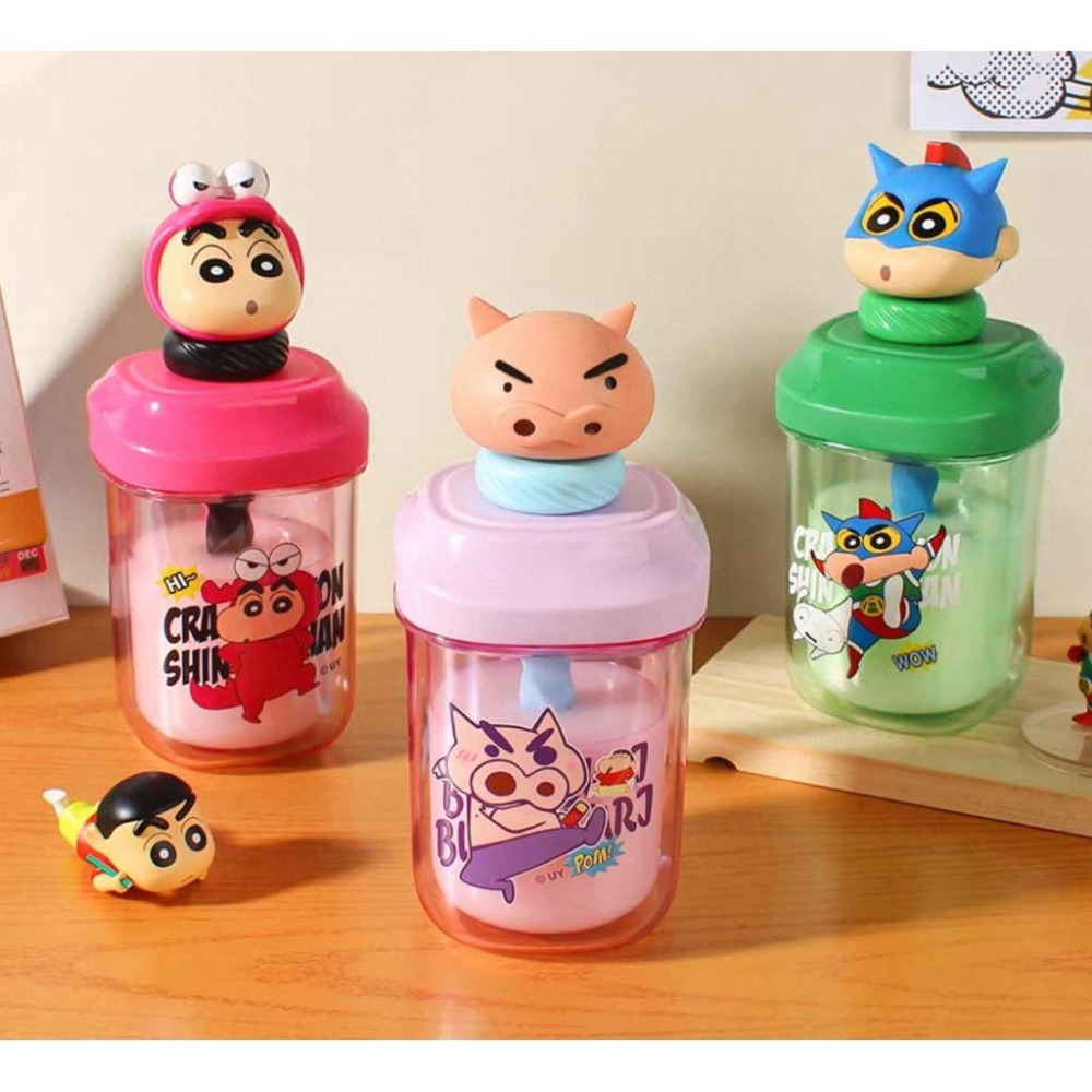 [現貨 正版授權］蠟筆小新 杯子 隨行杯 攪拌杯 吸管杯 兒童水杯 水杯 水壺 水杯 杯子 動感超人 鱷魚阿三-細節圖2