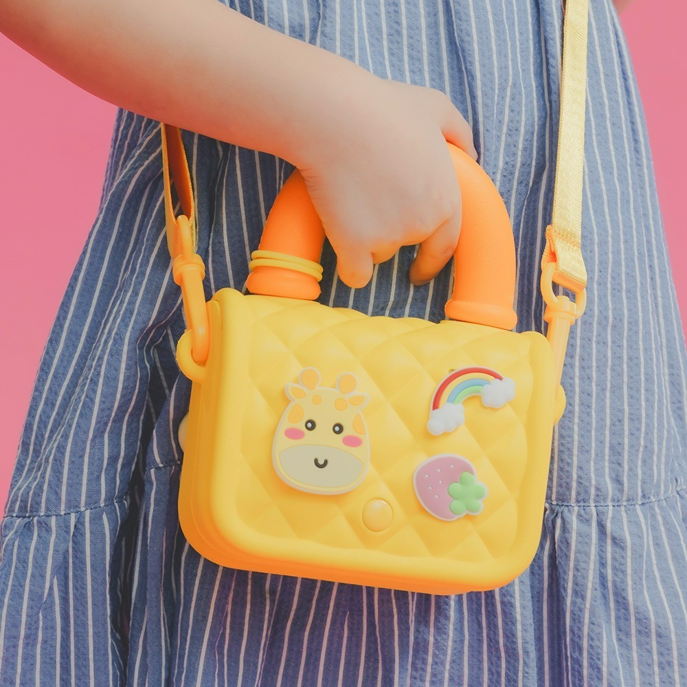 兒童樂樂包 兒童包 兒童包包 輕量防水 EVA材質 好清潔 一體成型 繽紛可愛 全防水 可愛童趣 可調式肩背帶 可換式-細節圖7