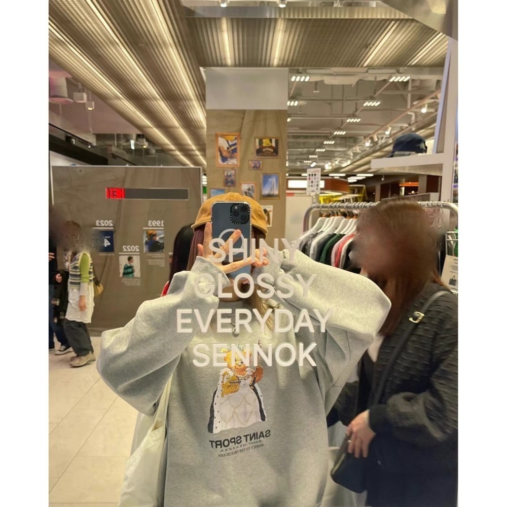 正韓 熊熊女王內刷毛大學T 現貨黑-細節圖7