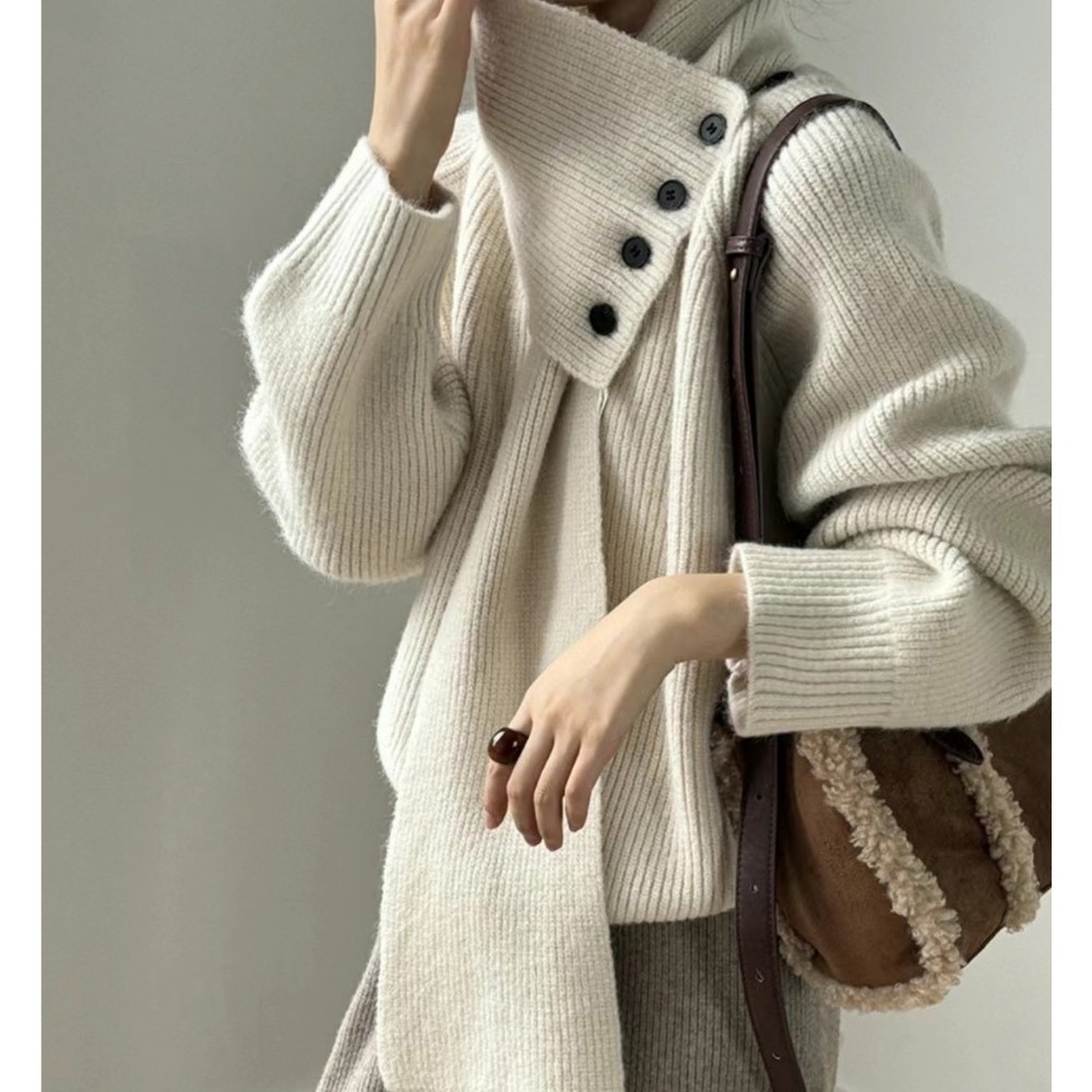 正韓 圍巾造型毛衣 現貨米白-細節圖2