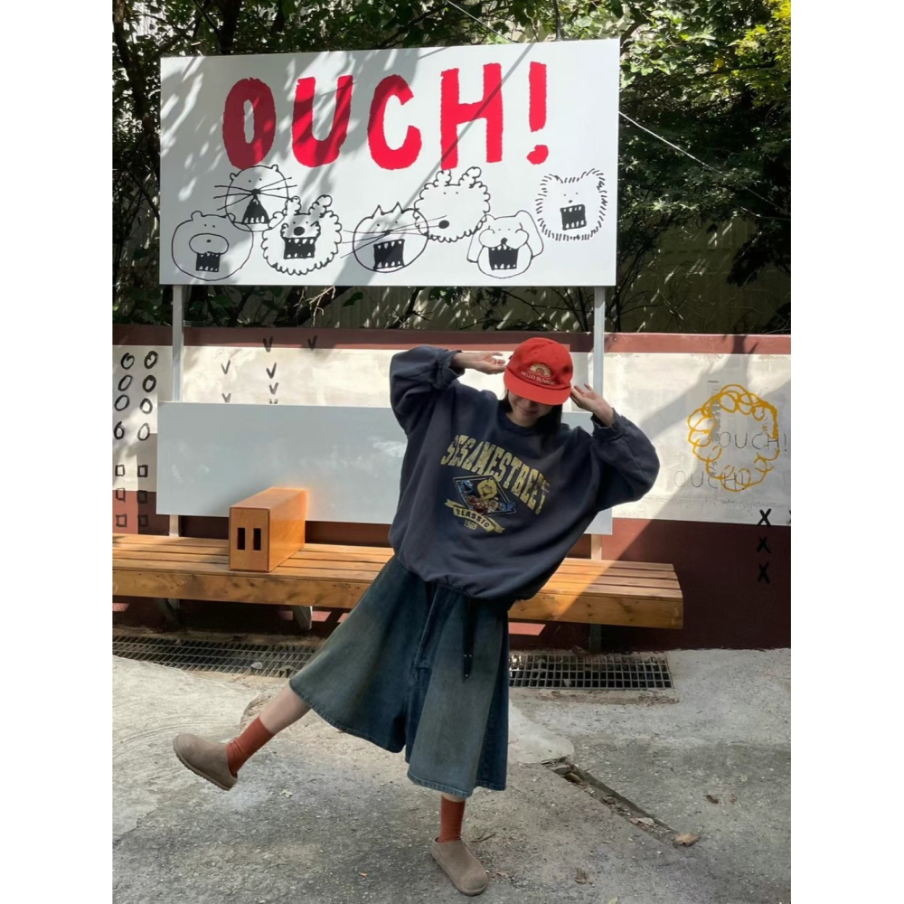 正韓 芝麻街破損感內刷毛大學T-細節圖3