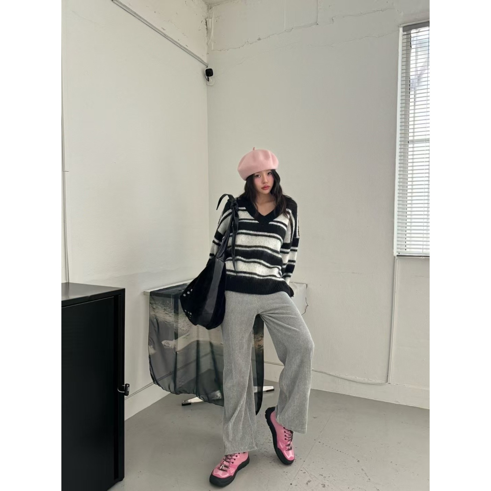 正韓 坑條褲頭鬆緊腰長褲 現貨白/灰-細節圖6