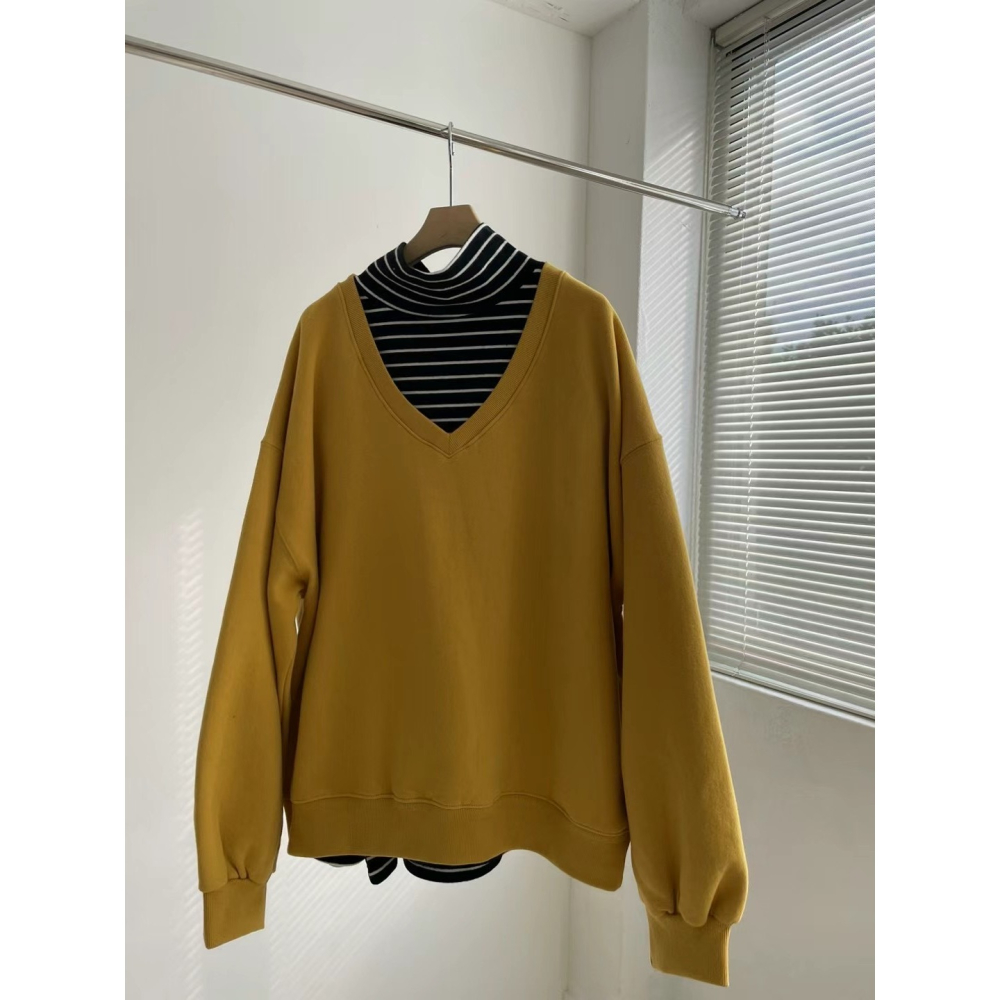 正韓 大V領內刷毛大學T 現貨黃/灰-細節圖3