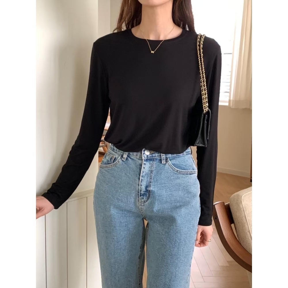 正韓 雲朵般誇張舒服的打底上衣四色 白色現貨-細節圖2