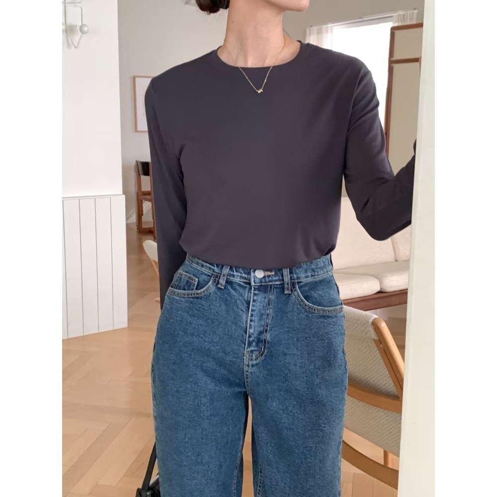 正韓 雲朵般誇張舒服的打底上衣四色 白色現貨-細節圖4