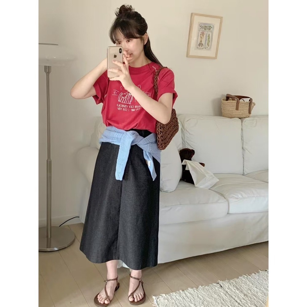 正韓 拷克邊撞色可愛狗狗T恤三色 現貨米白-細節圖2