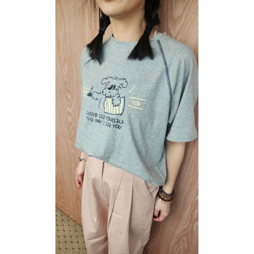 正韓 拷克邊撞色可愛狗狗T恤三色 現貨米白-細節圖3