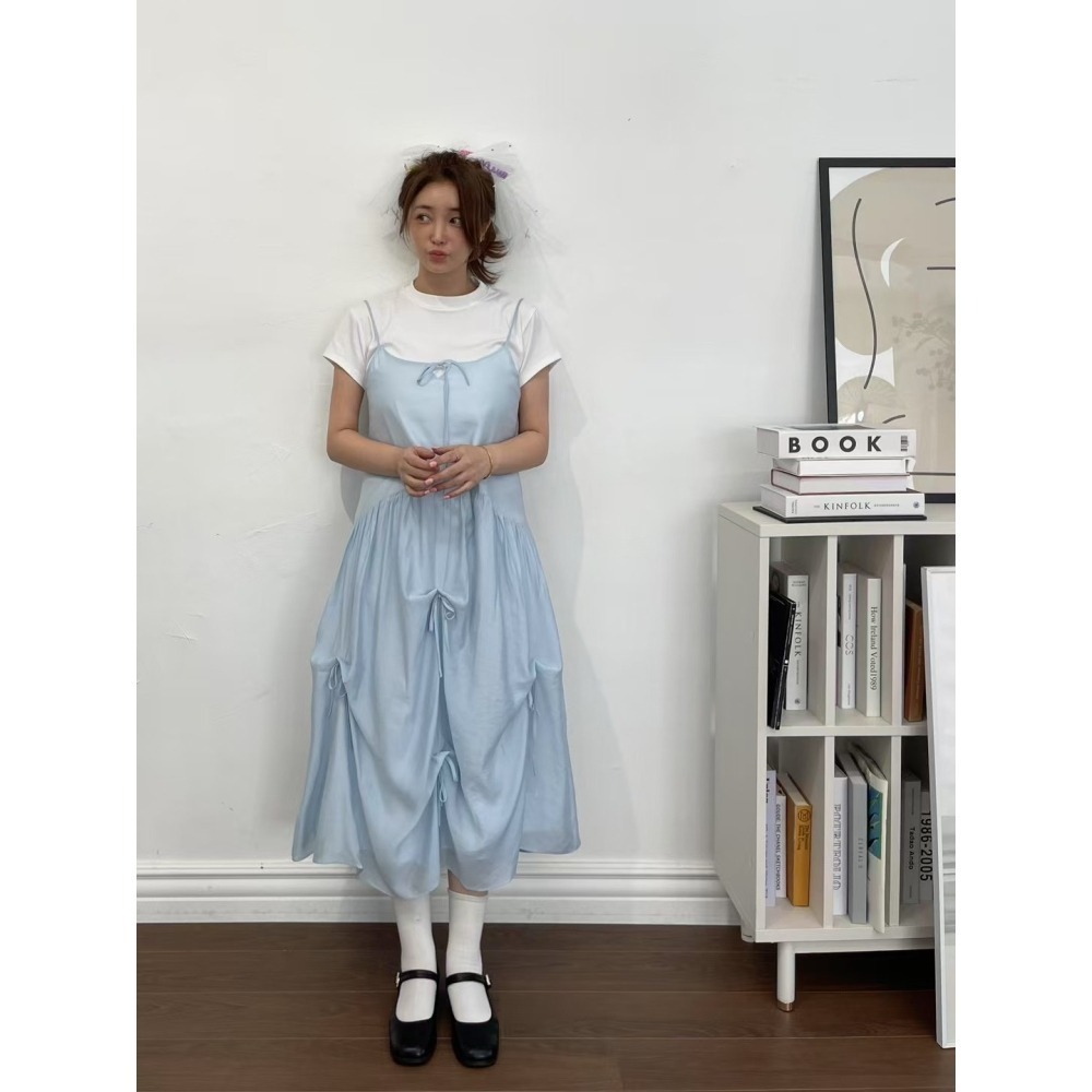 正韓 細肩帶蝴蝶結不規則裙襬設計背心洋裝三色 現貨白色-細節圖6