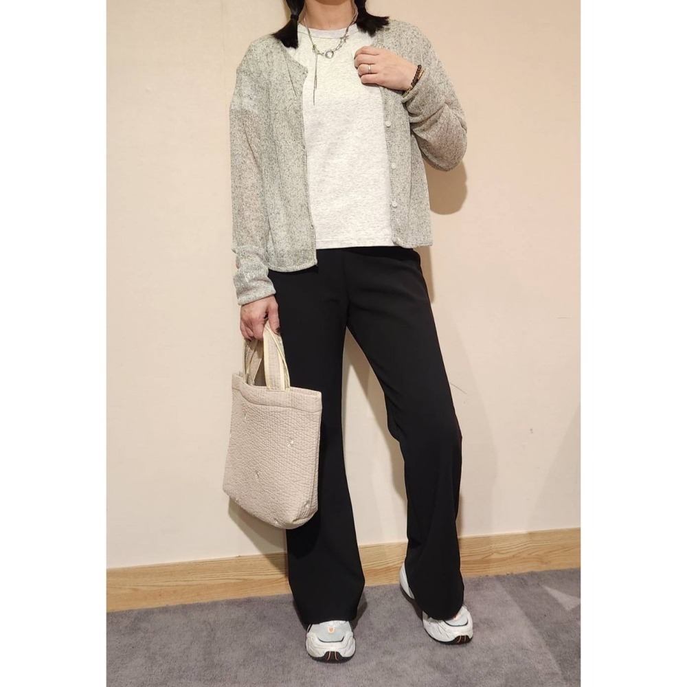 正韓 微透薄料針織外套四色 白色現貨-細節圖8