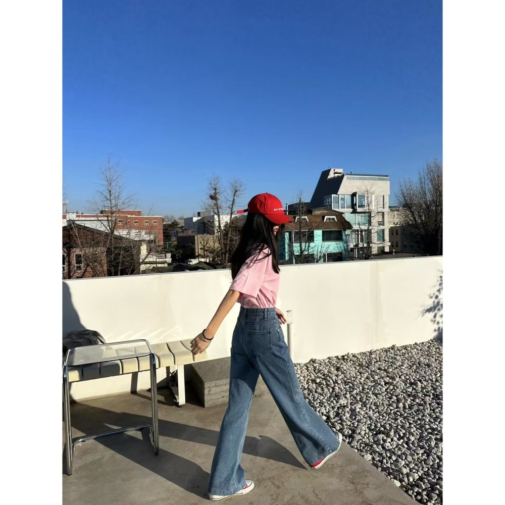 正韓 愛心合身直筒微喇牛仔褲 M現貨-細節圖3