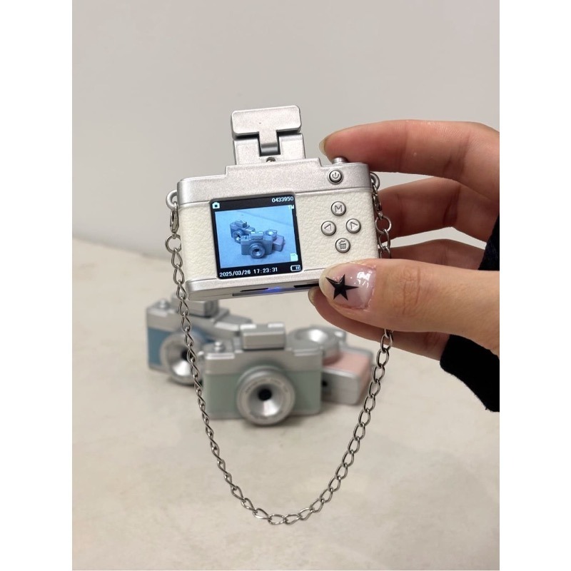 日本 3COINS迷你玩具相機 白/藍色 現貨-細節圖4