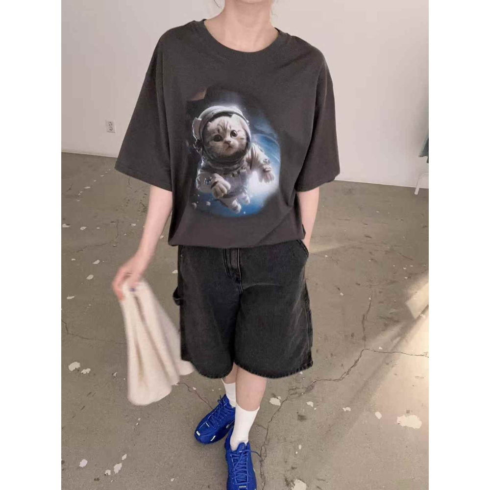 正韓 貓貓太空人T恤 深灰 現貨-細節圖3
