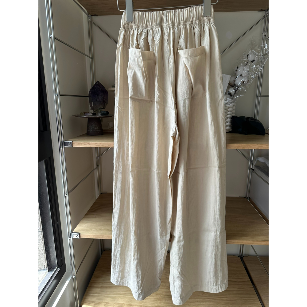 正韓 薄透清涼休閒褲 米/卡其 現貨-細節圖4